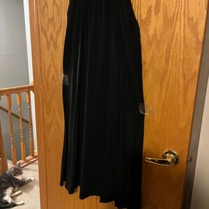 Susan Graver Liquid Knit Maxi-skirt without snaps.